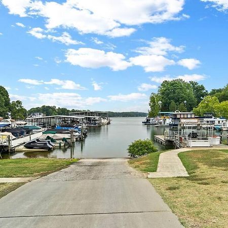 Cozy Lake Home - Jacuzzi King Bed Marina Access Mooresville Buitenkant foto